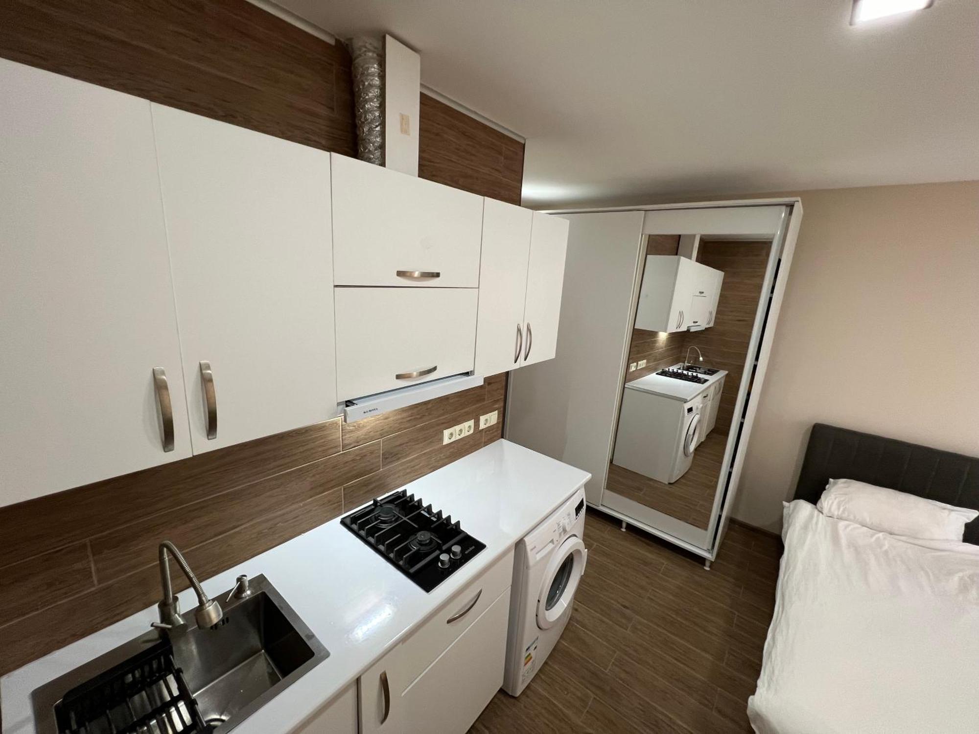 Hotel Paris Batumi Kültér fotó